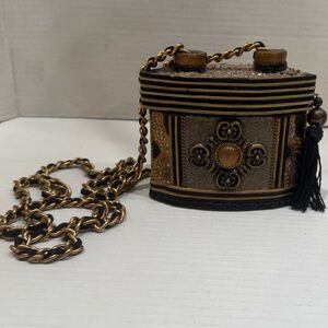 Vintage Mary Frances Handcrafted Box Minaudiere Black Gold Beaded Chain Tassel